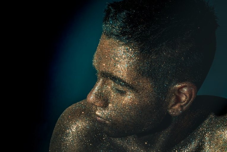 Body glitter