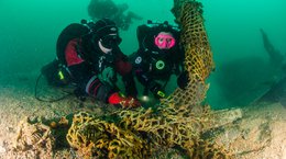 Diver with ghost net, Ghost Fishing UK, Christine Grosart