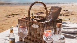 SALCOMBE_GIN_160921_012.jpg