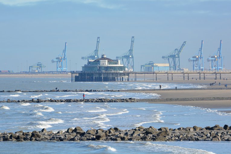 blankenberge-g8566885c7_1920.jpg