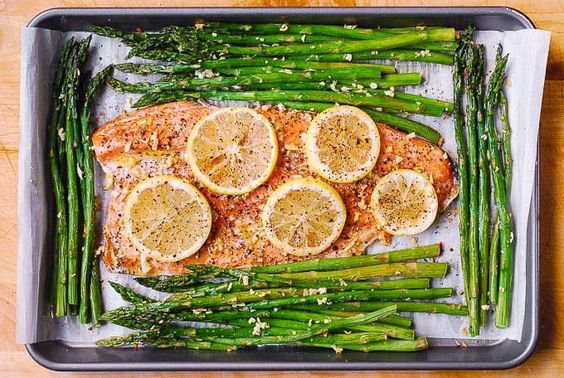 Baked Rainbow Trout with Lemon, Black Pepper and Garlic